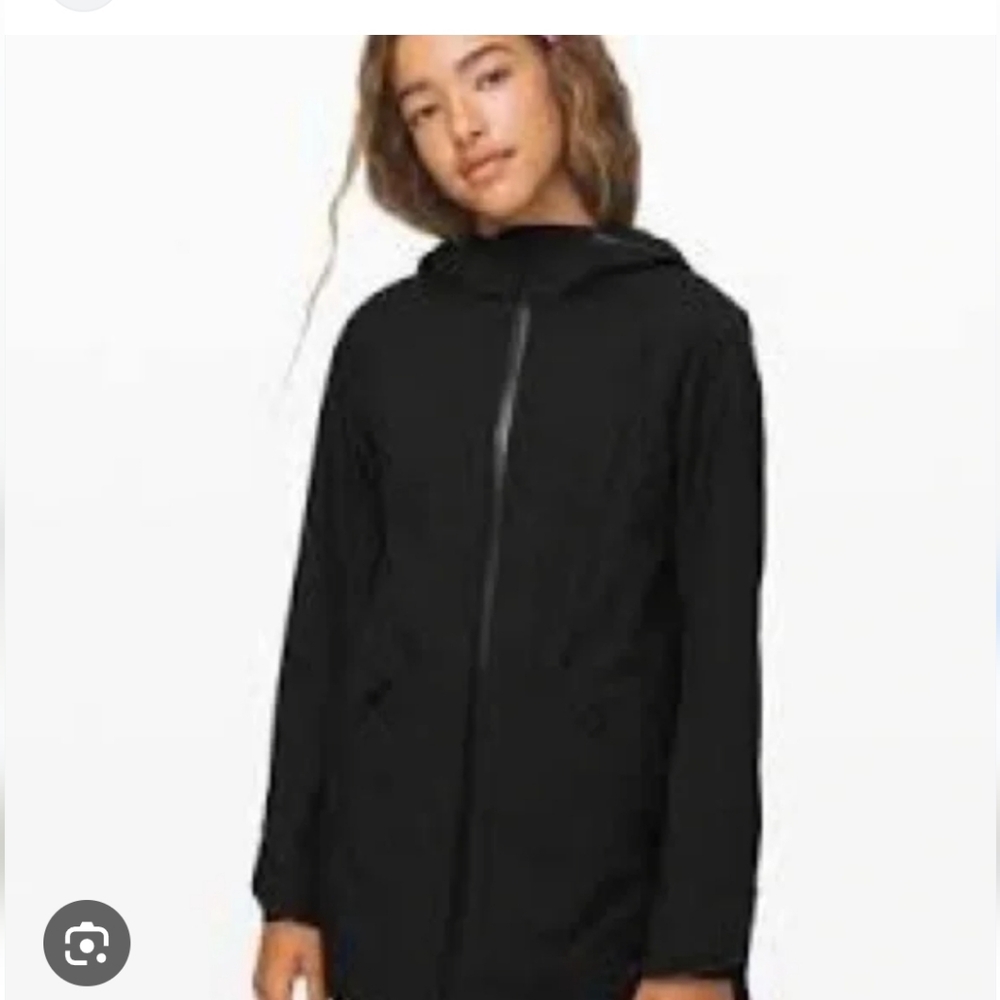 Lululemon Ivivva Happy Rain Jacket - girls size 14 - women’s size 4-fleece lined